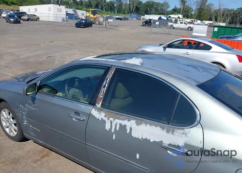 2002 Lexus Es 300 300 из США, поврежденный, VIN JTHBF30G320019214